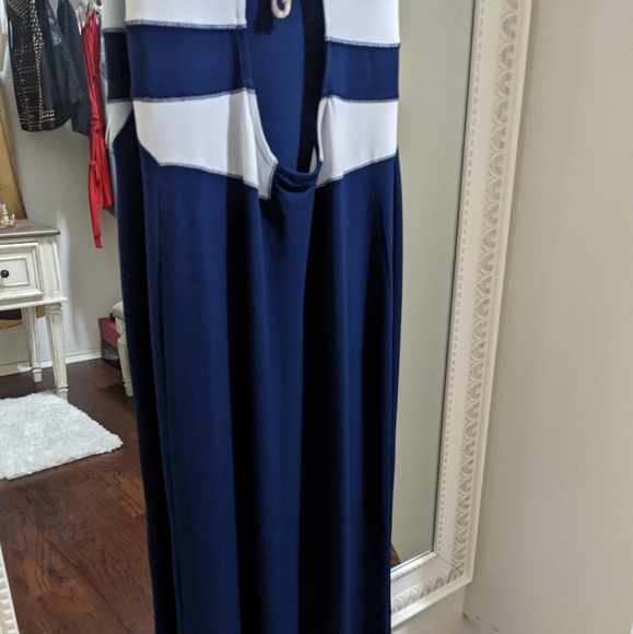 Summer Backless Maxi Dress - Picture 4 of 14